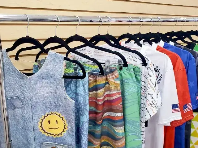 innovation center garment rack